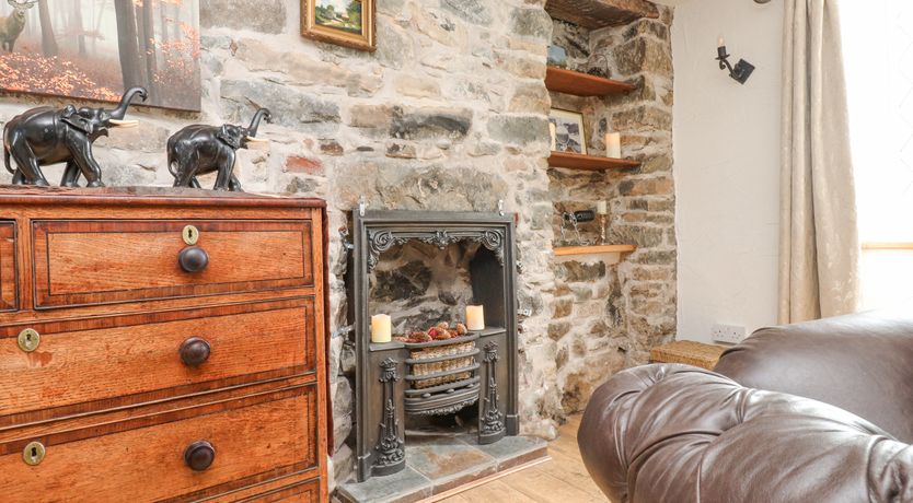 Photo of Ty'n Pwll Farm