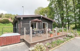 Photo of the-log-cabin-at-irton-manor