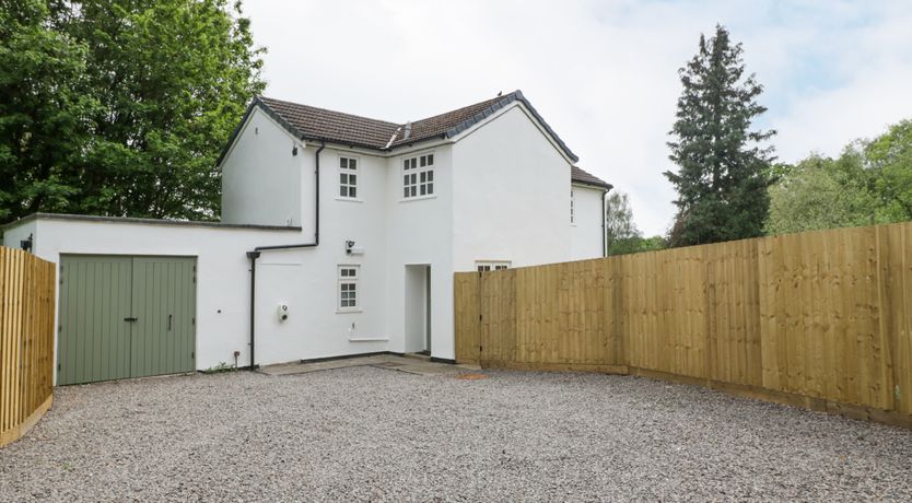 Photo of Heron's Lodge