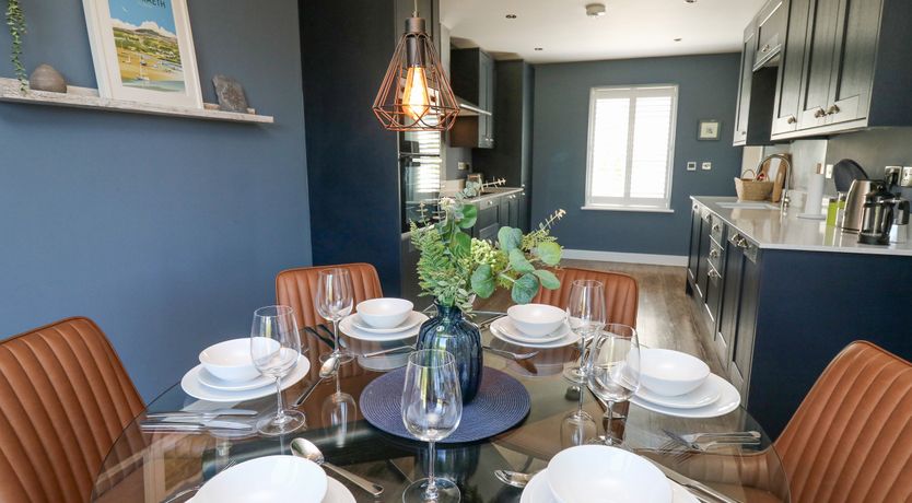 Photo of Cysgod Y Garn