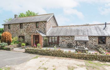 Manor Barn Holiday Home