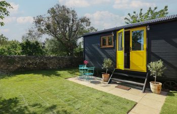 Tower Hut Holiday Home