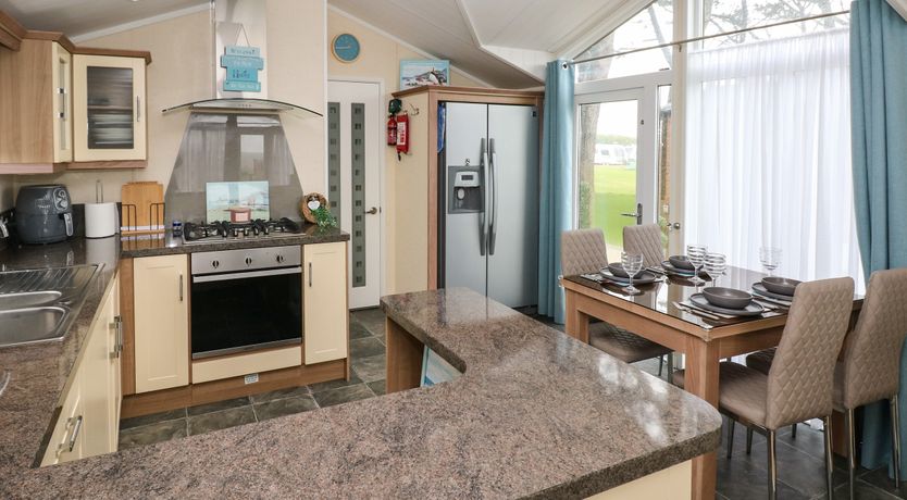 Photo of Gentle Tide (L46)