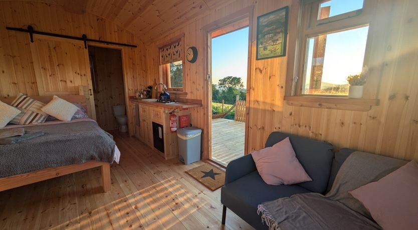 Photo of Hafan Gelli Sheperds Hut - Tudwal