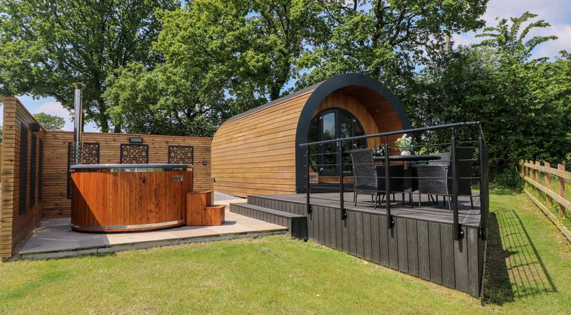 Photo of Roselea Luxury Pod Lodge