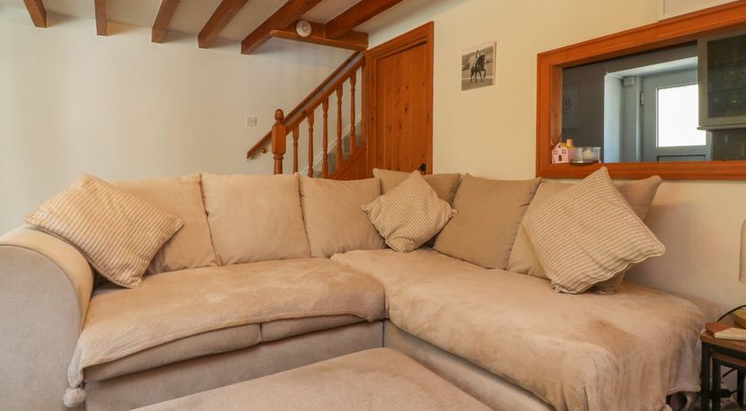 Photo of 3 Beck Side