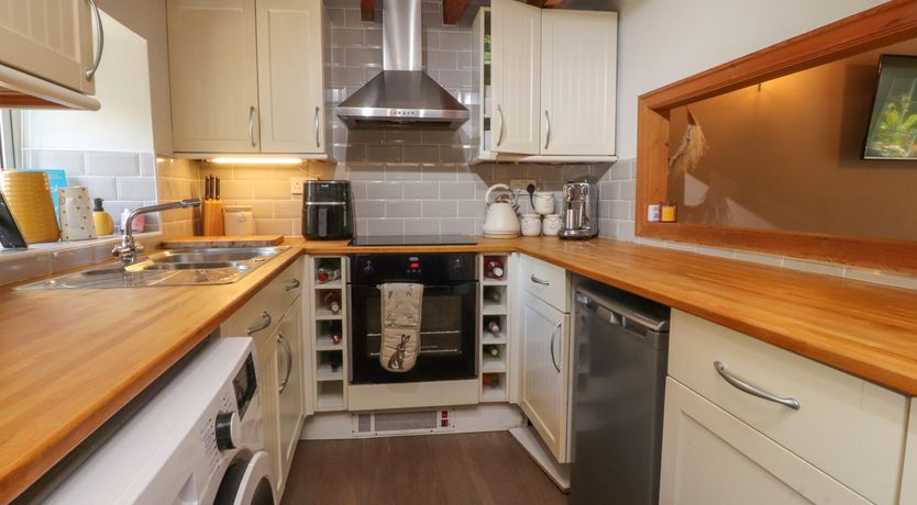 Photo of 3 Beck Side