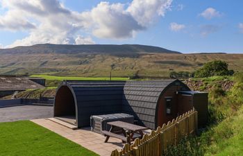 Lapwing Holiday Home