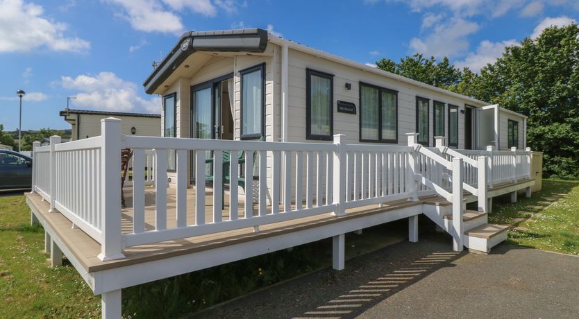 Photo of 128 Crosswinds