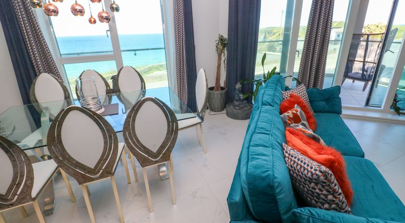 Photo of 17 Cliff Edge