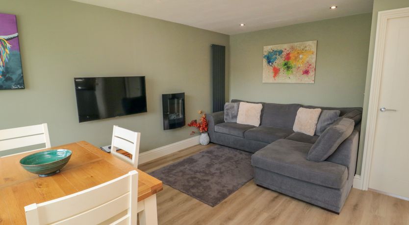 Photo of 6 Fairfax Close