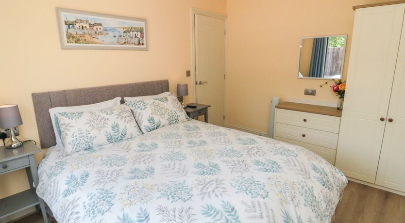 Photo of 6 Fairfax Close