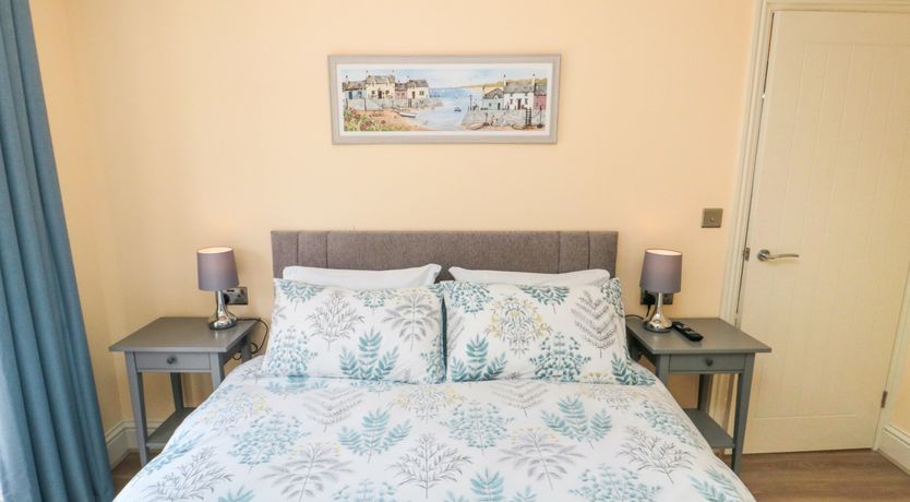 Photo of 6 Fairfax Close