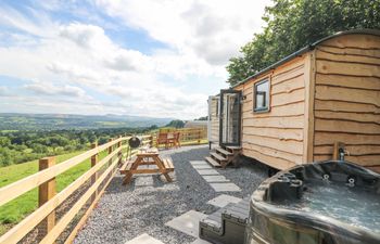 Shepherd's Cwtch Holiday Home