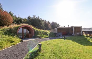 Cae Bach Holiday Home