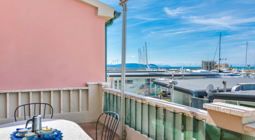 Photo of Ponente N.2