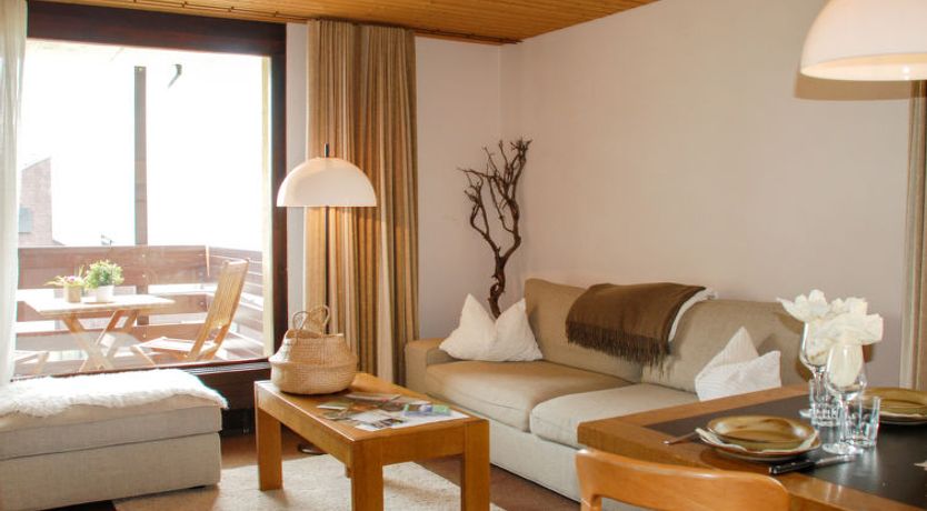 Photo of Panorama View 905