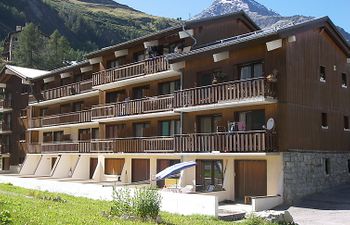 Les Olympiques (Tignes 1800) Apartment 9 Holiday Home