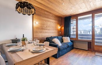 Le Curling A (Val Claret) Apartment 23 Holiday Home