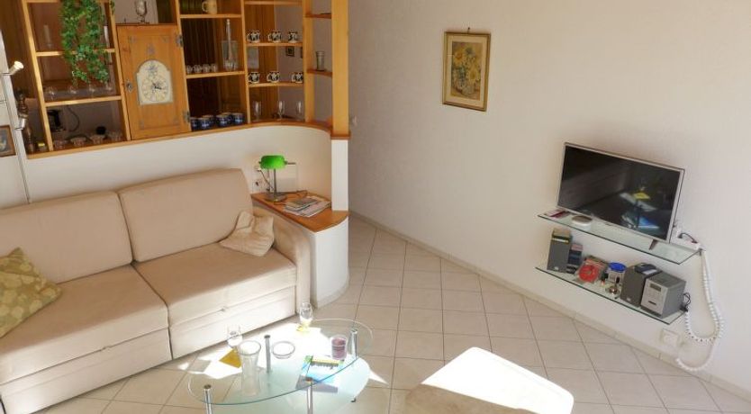 Photo of Jeanne D'Arc Apt. B-11 Apartment 14