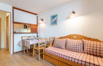 Rond Point des Pistes (Val Claret) Apartment 24 Holiday Home