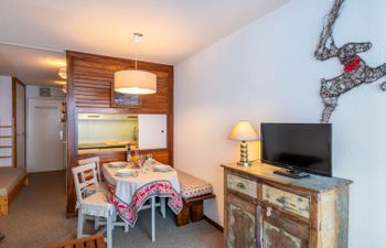 Le Borsat (Val Claret) Apartment 17 Holiday Home