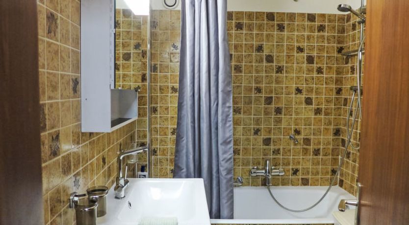 Photo of Immeuble Rond-Point Apt. 11 Apartment 6