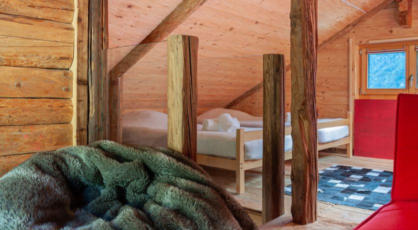 Photo of Mayen du Bleusy