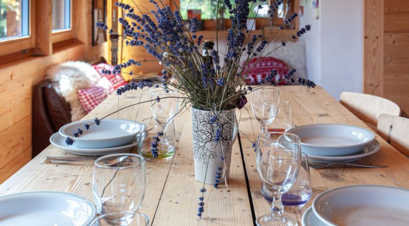 Photo of Mayen du Bleusy