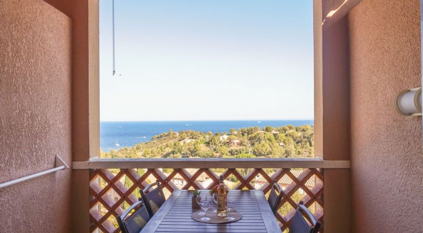 Photo of L'Esquinade (P3 213) Apartment 14