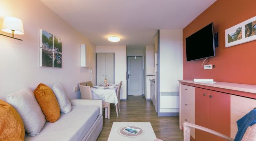 Photo of L'Esquinade (P3 213) Apartment 14