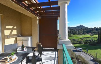 Le Belvédère (R8 327) Apartment 31 Holiday Home