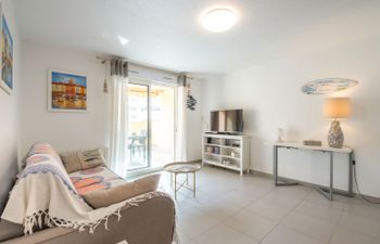 Jardin de la Fontaine Apartment 3 Holiday Home