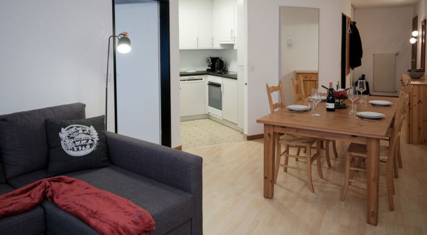 Photo of Pasadena Apartment 4