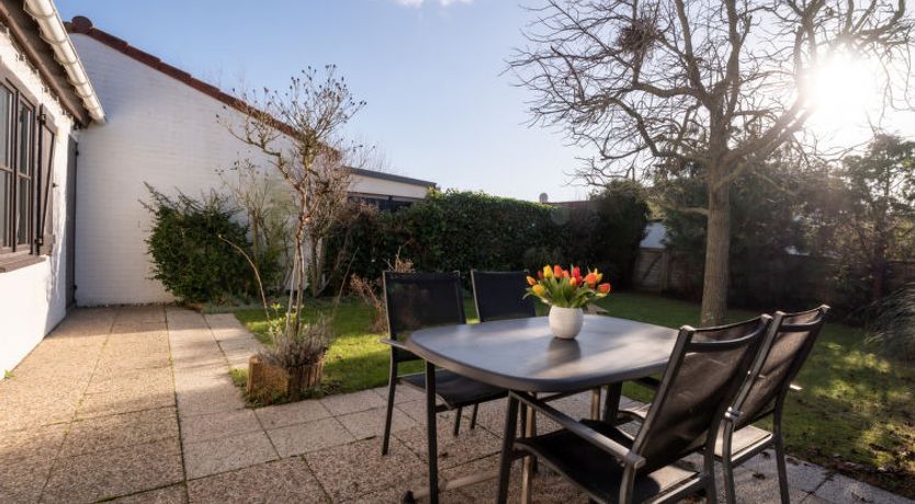 Photo of zeewind Holiday Home 10