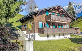 Photo of Chalet Bienli Oben Apartment 2