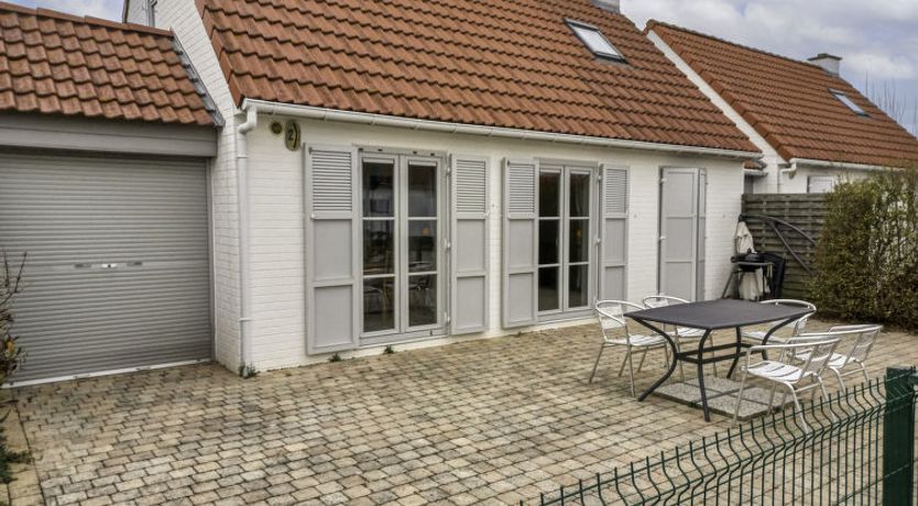 Photo of Vissershuis 2 with parking