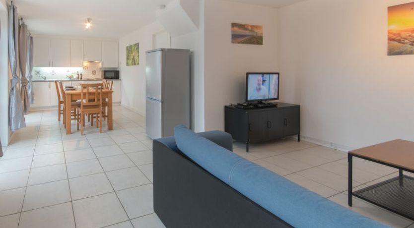 Photo of Vissershuis 2 with parking