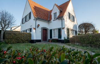 Hamarrbø with garden and parking Holiday Home