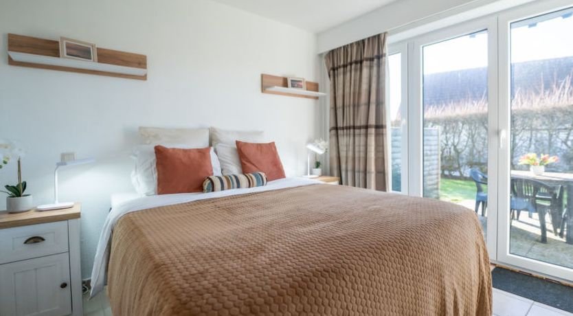 Photo of Marlene with parking and shared pool Apartment 8