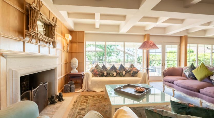 Photo of Villa Rosetree with sauna and pool table