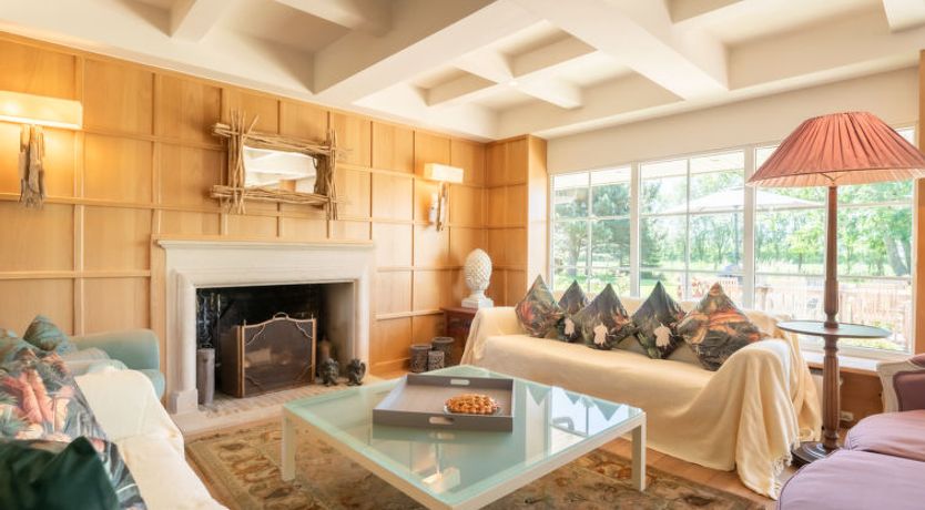 Photo of Villa Rosetree with sauna and pool table