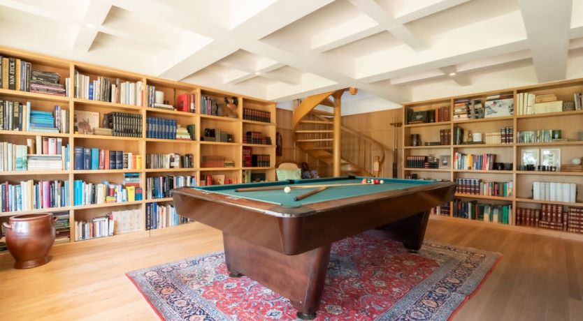 Photo of Villa Rosetree with sauna and pool table
