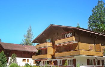 Chalet Almis-Bödeli Holiday Home