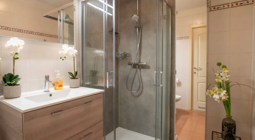 Photo of Green Garden Apartment 9