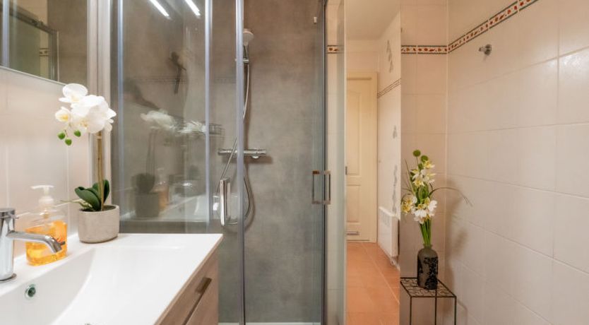 Photo of Green Garden Apartment 9