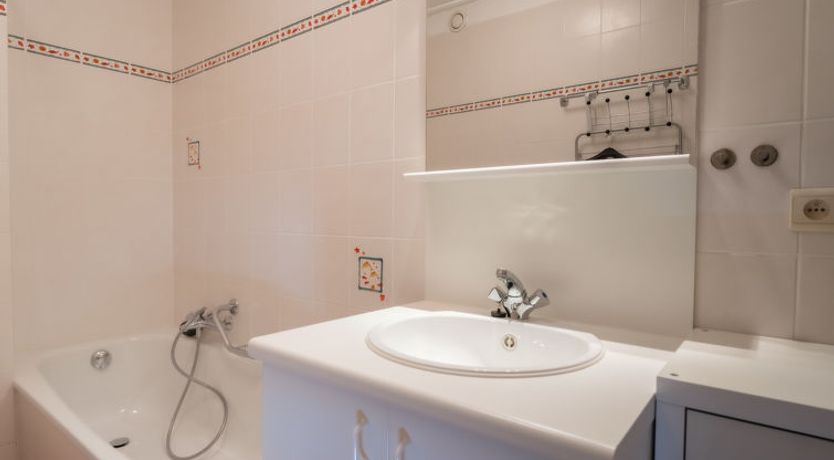 Photo of Green Garden Q17 - 203 with shared pool Apartment 12