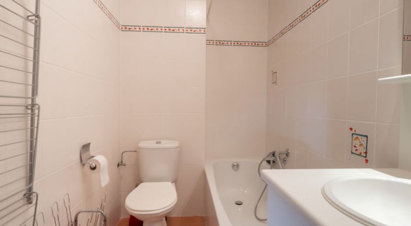 Photo of Green Garden Q17 - 203 with shared pool Apartment 12