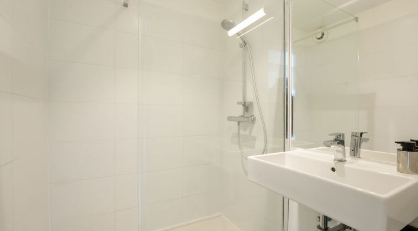 Photo of Laya with parking and shared pool Apartment 9