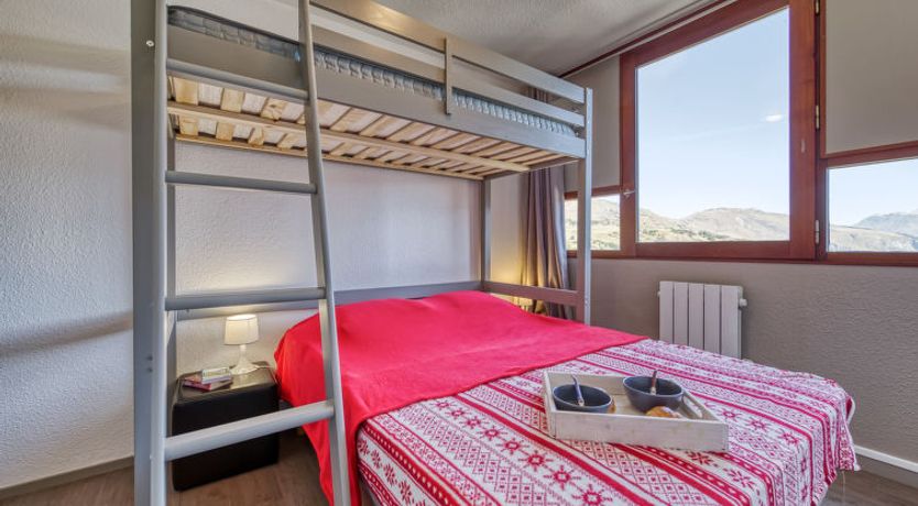 Photo of Vostok Zodiaque Apartment 92